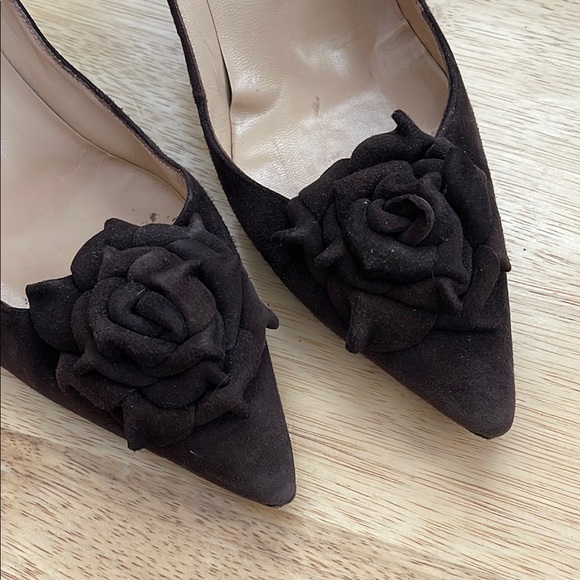 Manolo Blahnik CHOCOLATE Brown SUEDE Rose pointed heels 👠 9.5 - Picture 2 of 7